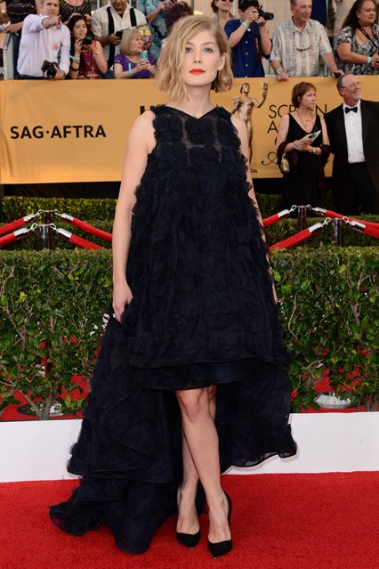 Rosamund Pike SAG Awards Dress Girl Meets Dress