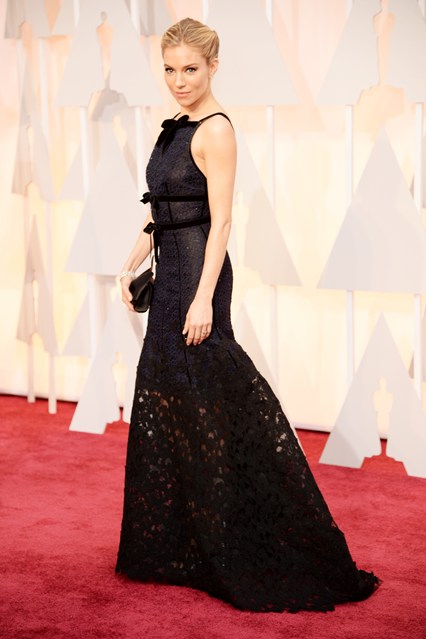 Oscars dresses Sienna Miller Girl Meets Dress